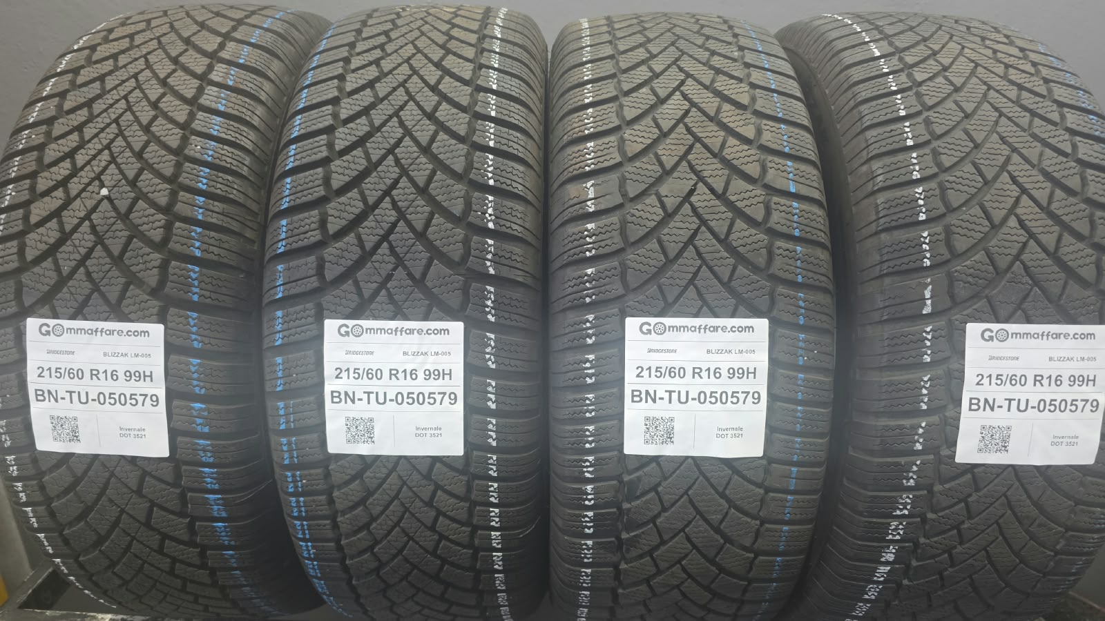 Bridgestone BLIZZAK LM-005